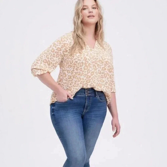 Torrid Cream Leopard Print Georgette Hi-Low Pullover Blouse Size M 00 - Picture 6 of 6